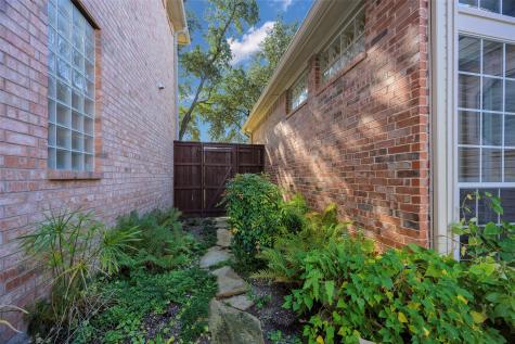 5834 Coolwater Cove Dallas TX 75252