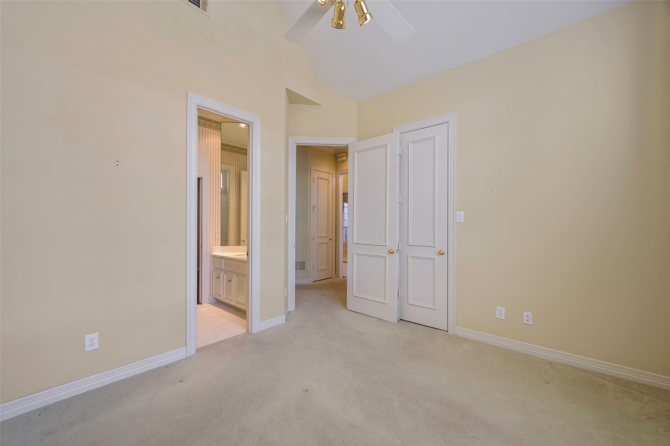5834 Coolwater Cove Dallas TX 75252