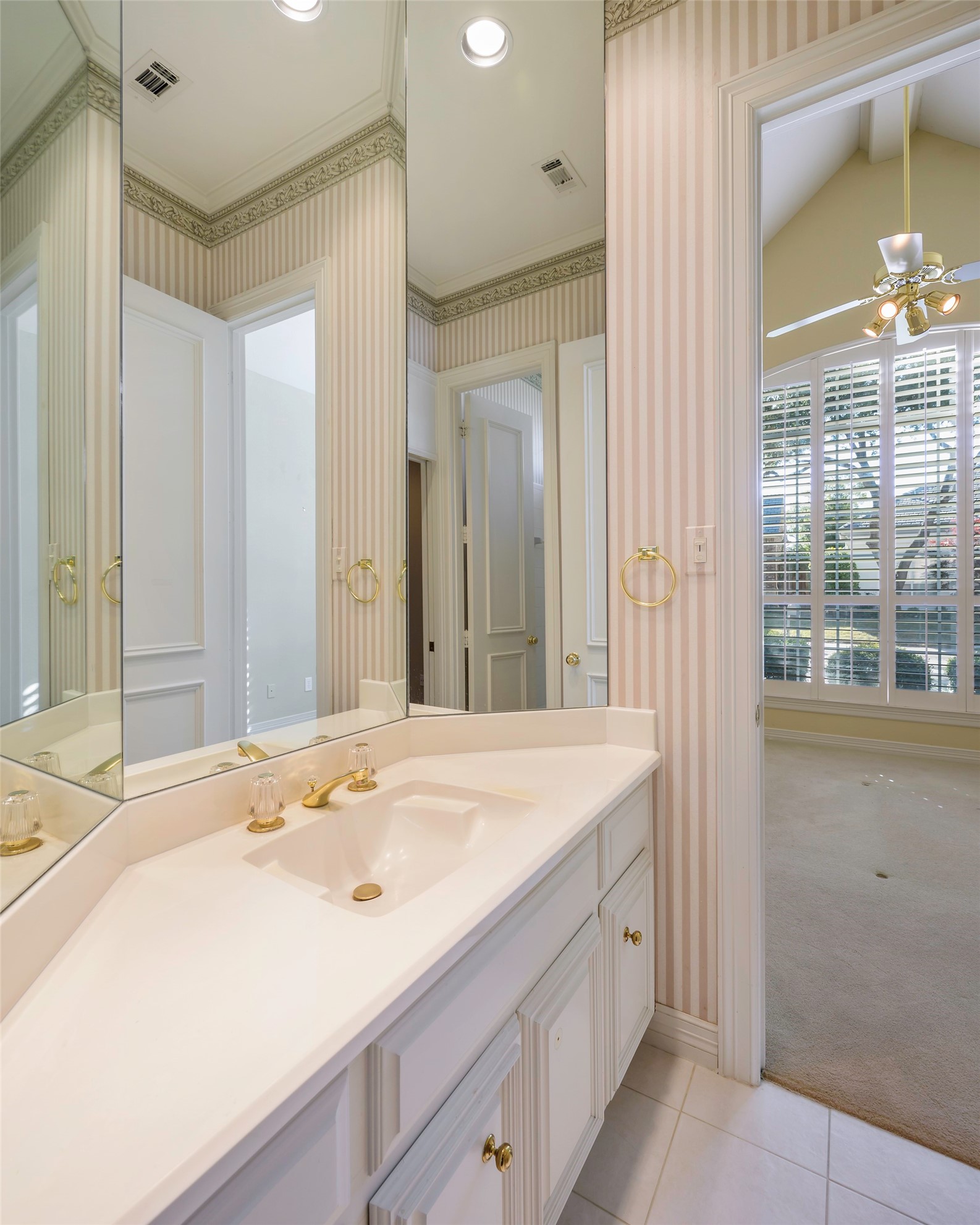 5834 Coolwater Cove Dallas TX 75252