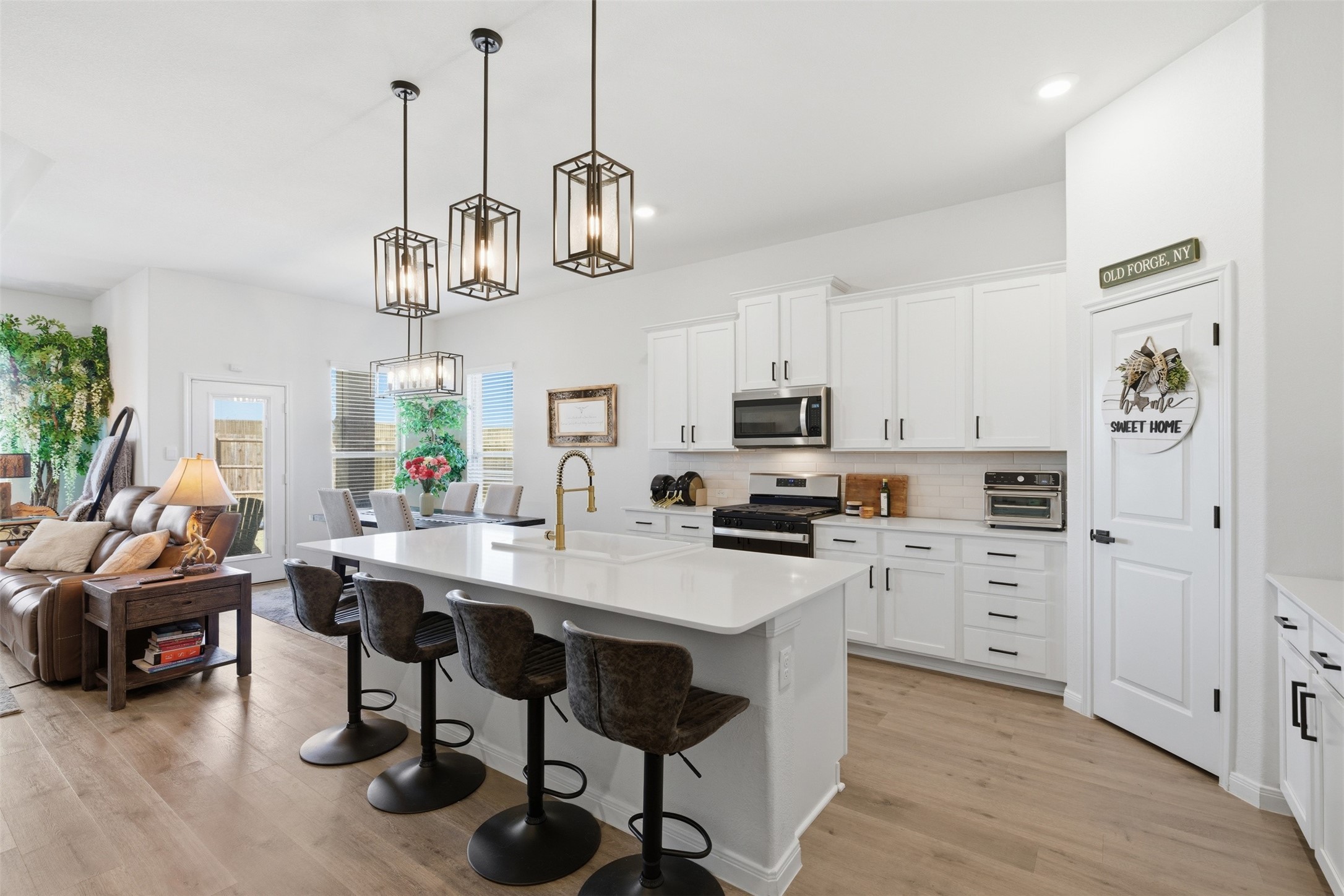 3601 Arabella Way Aubrey TX 76227