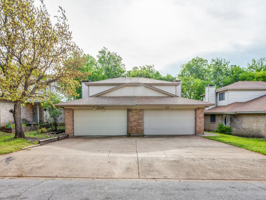 121 - 123 Allencrest Drive White Settlement TX 76108
