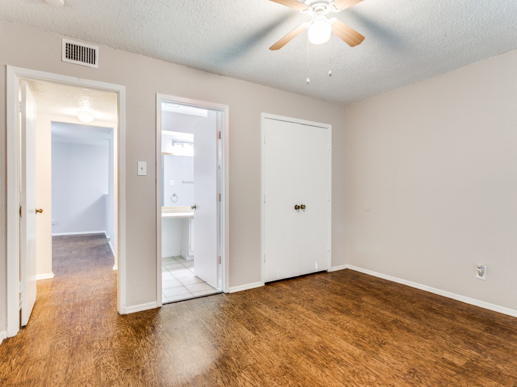 121 - 123 Allencrest Drive White Settlement TX 76108