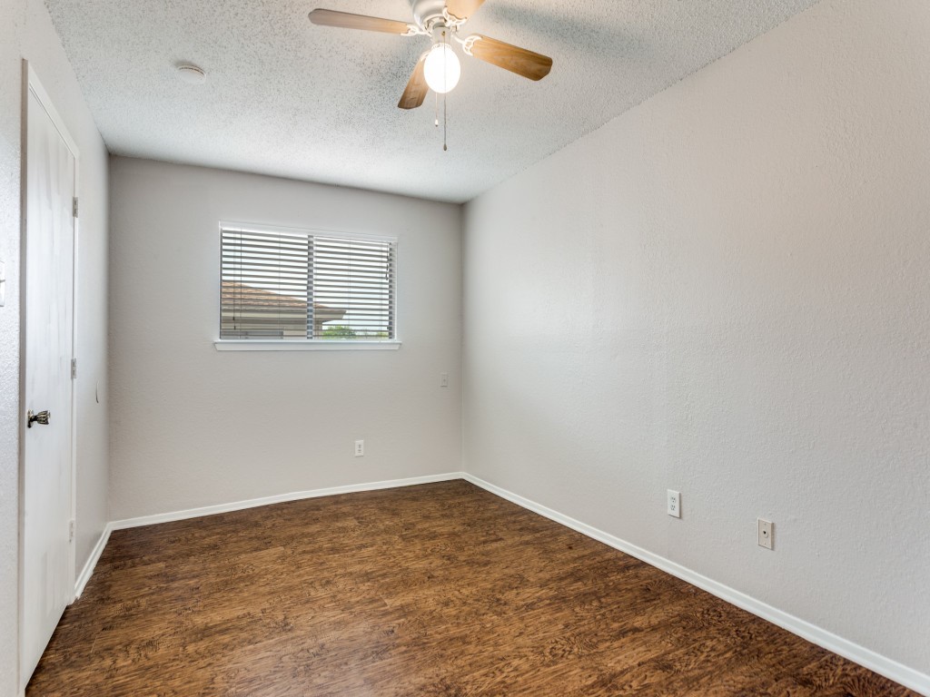 121 - 123 Allencrest Drive White Settlement TX 76108