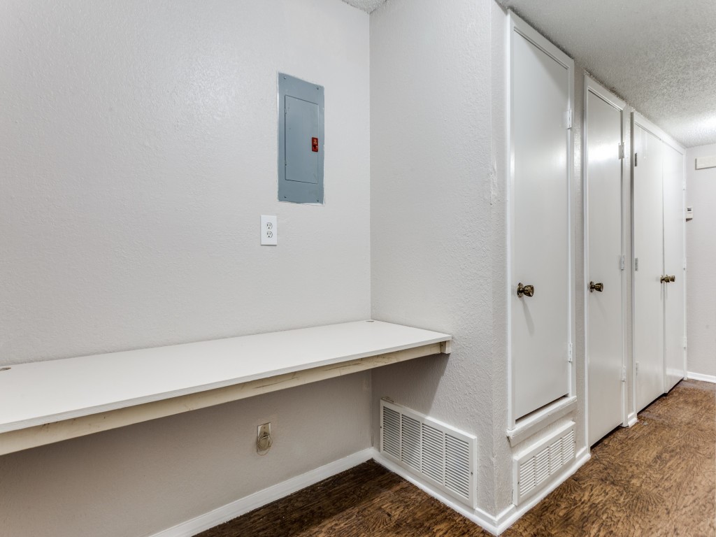 121 - 123 Allencrest Drive White Settlement TX 76108
