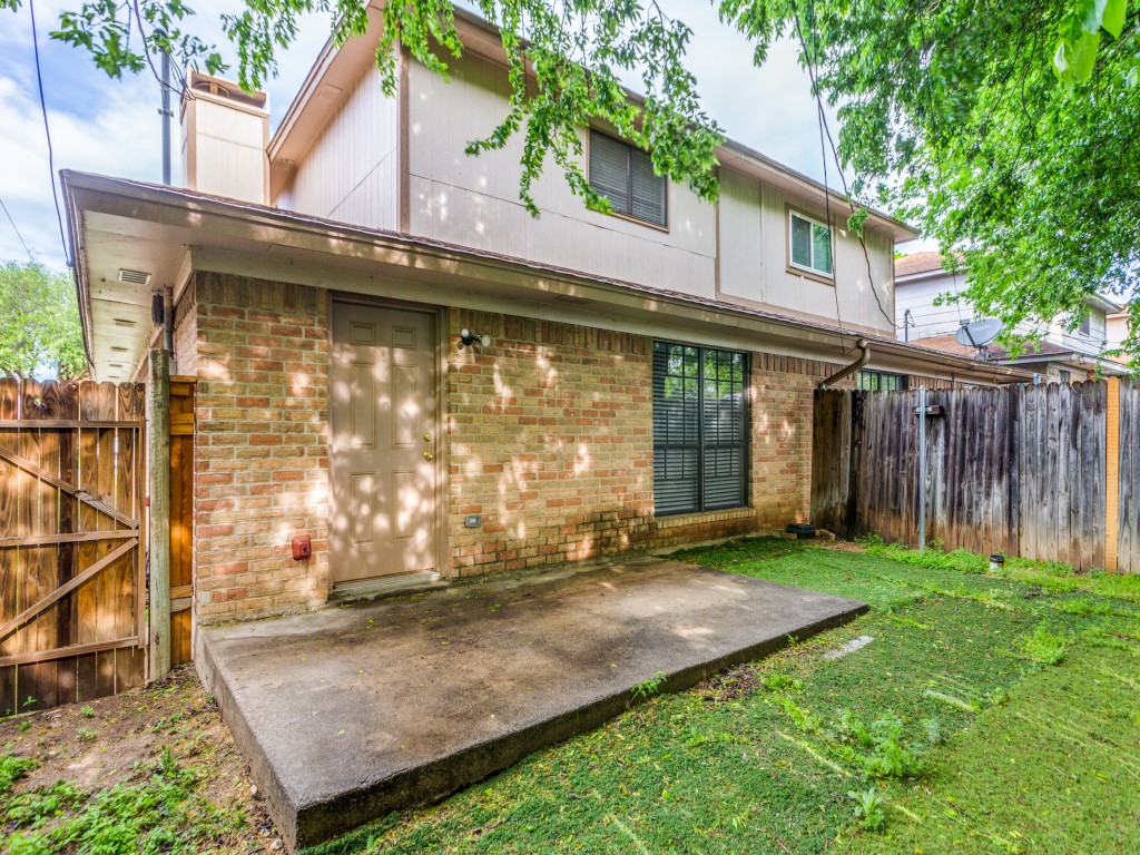 121 - 123 Allencrest Drive White Settlement TX 76108