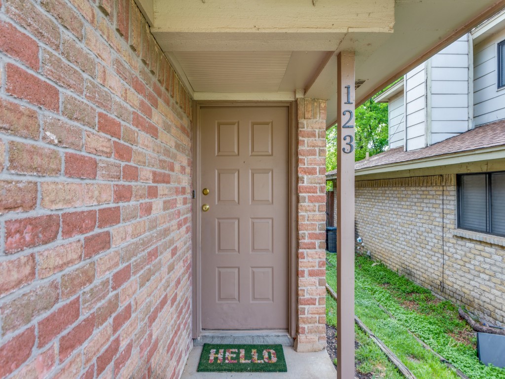 121 - 123 Allencrest Drive White Settlement TX 76108
