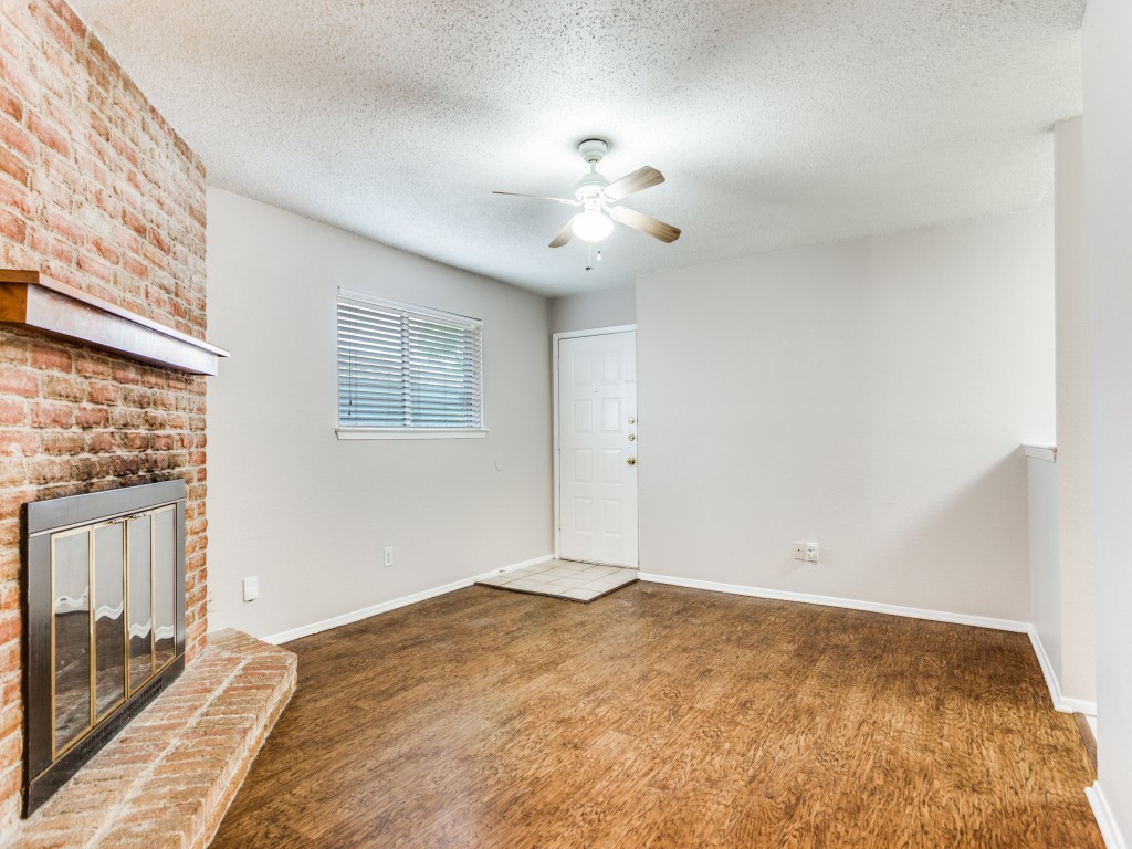 121 - 123 Allencrest Drive White Settlement TX 76108