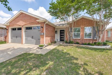1813 Crested Butte Drive Fort Worth TX 76131