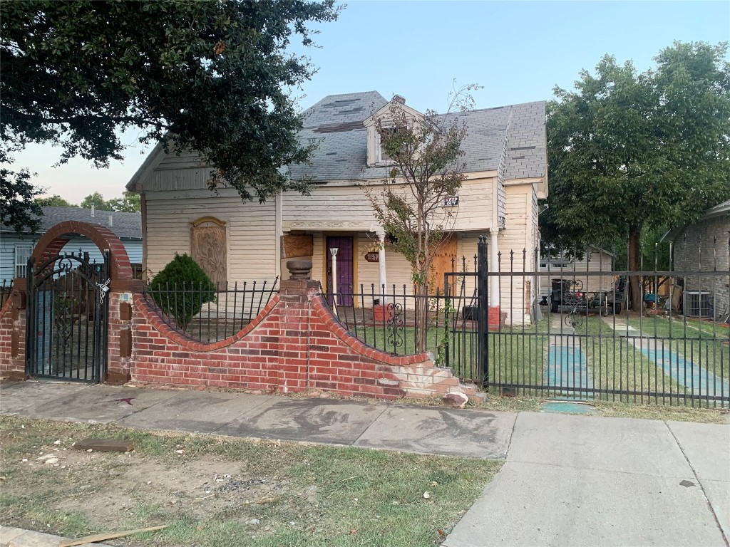 2514 Columbus Avenue Fort Worth TX 76164