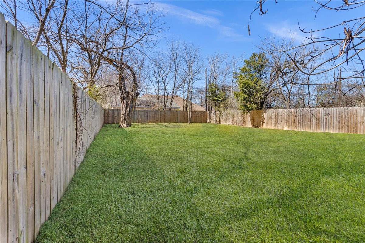 716 N Harrison Avenue Sherman TX 75090