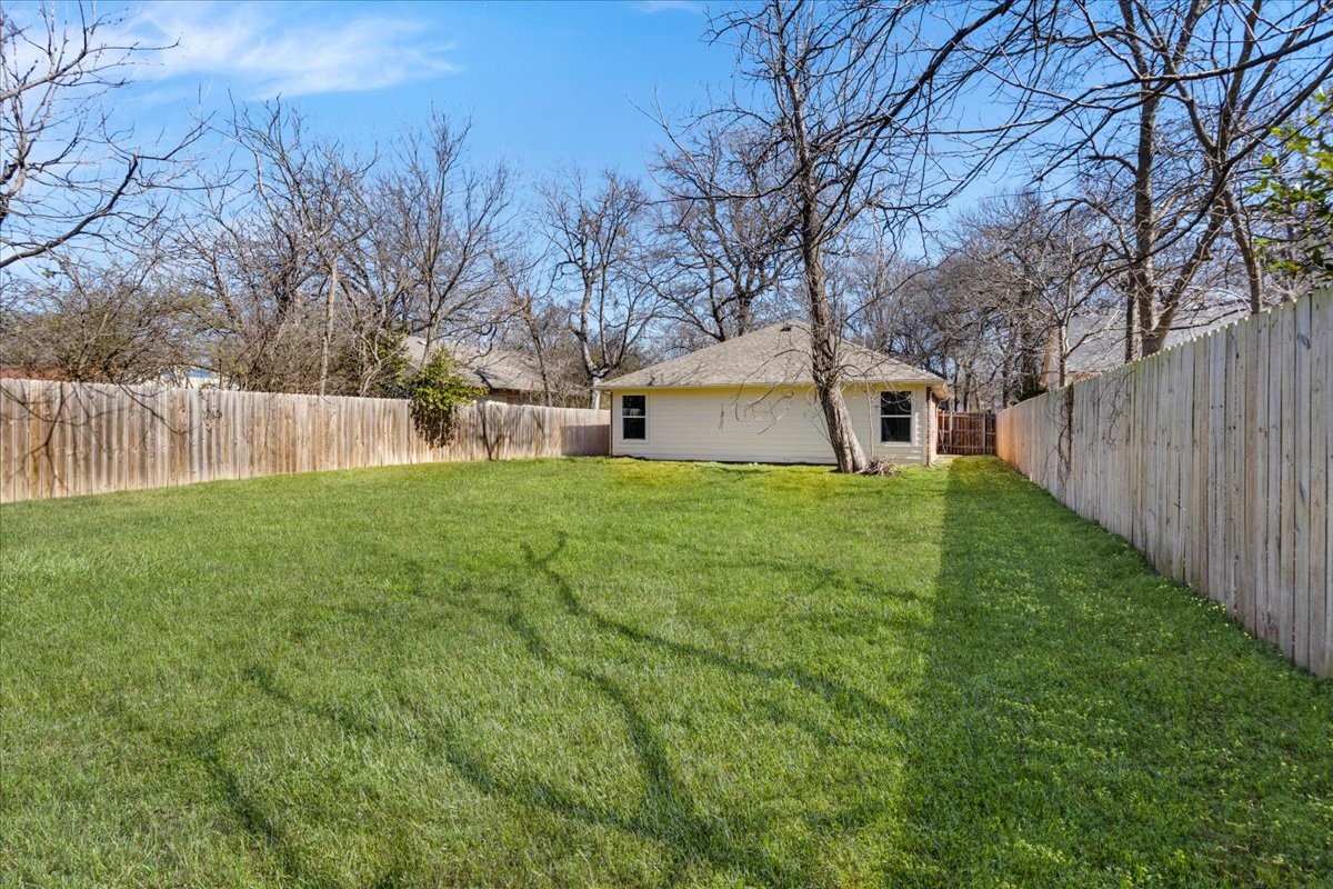 716 N Harrison Avenue Sherman TX 75090