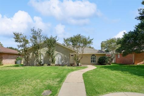 1845 El Paso Street Lewisville TX 75077