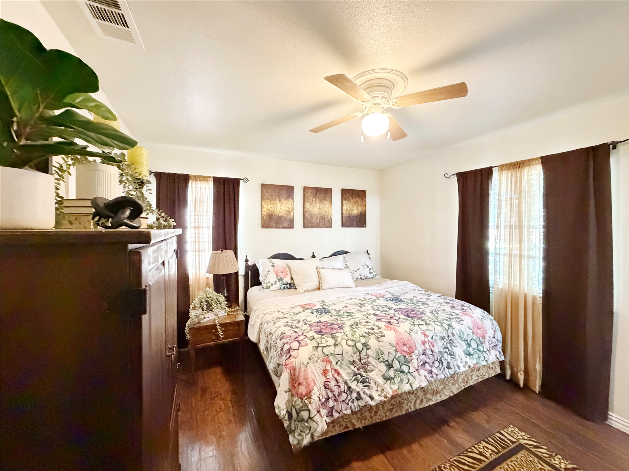 2243 Inca Drive Dallas TX 75216