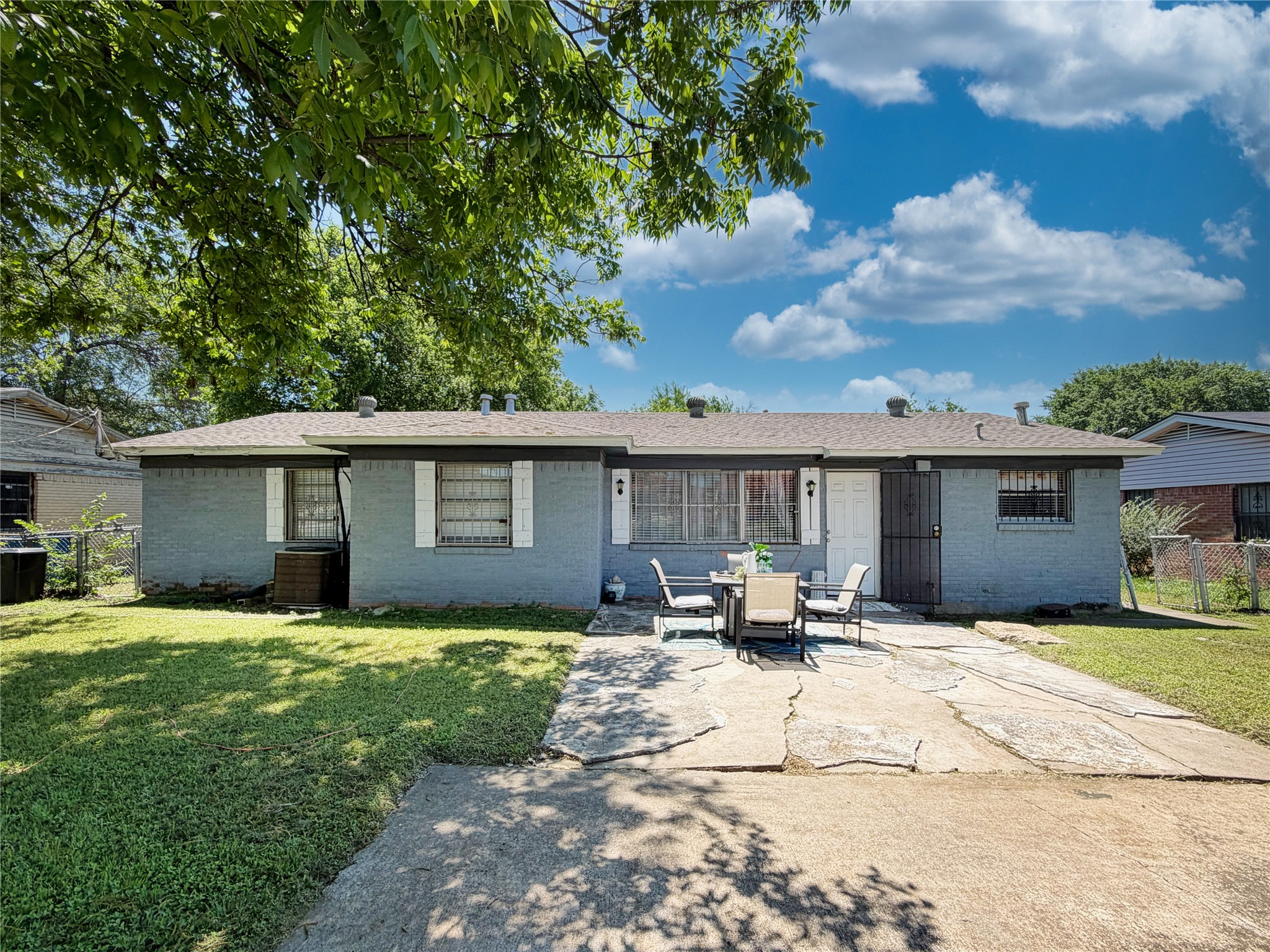 2243 Inca Drive Dallas TX 75216
