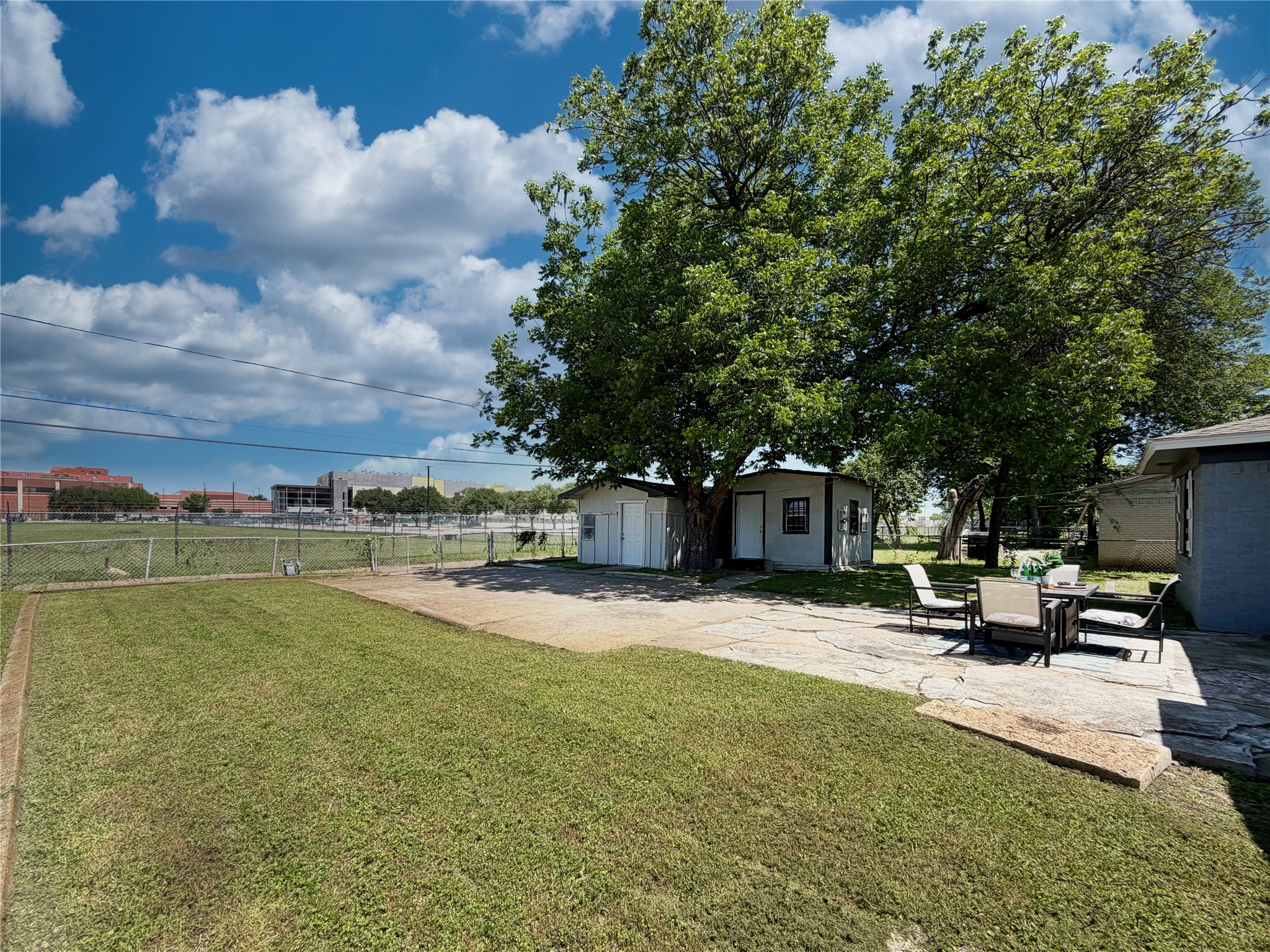 2243 Inca Drive Dallas TX 75216