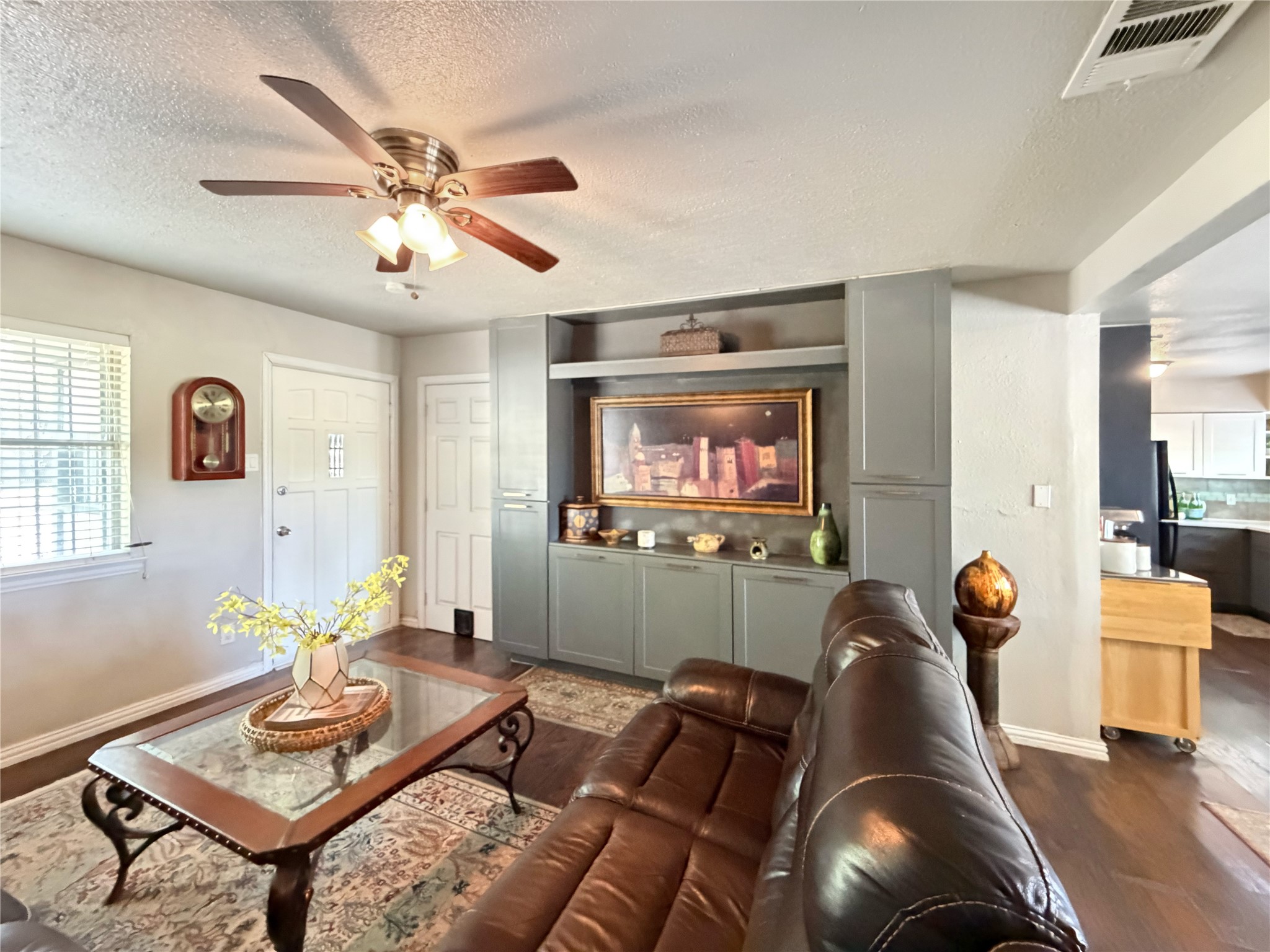 2243 Inca Drive Dallas TX 75216