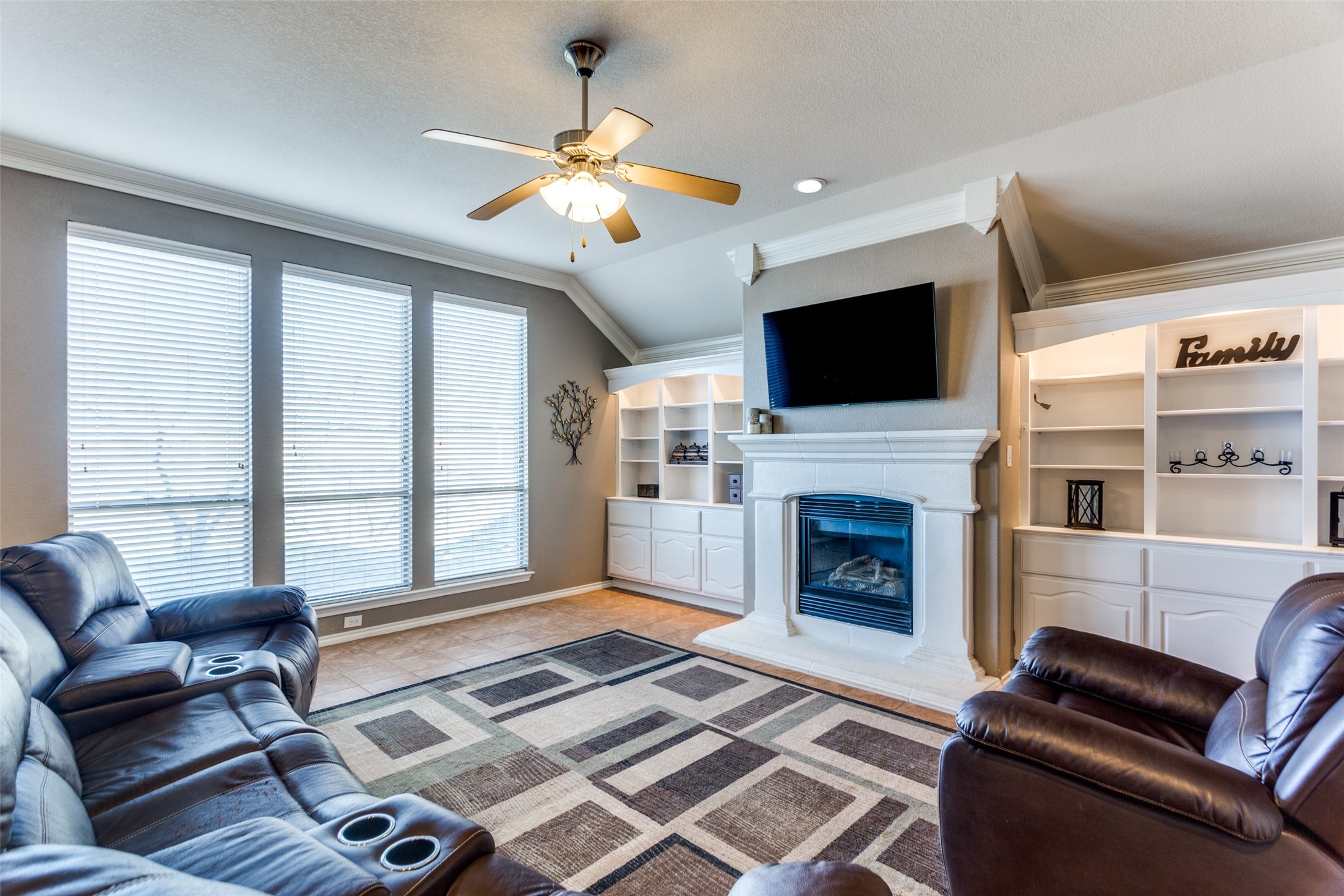 2013 Devinstone Court Fort Worth TX 76177