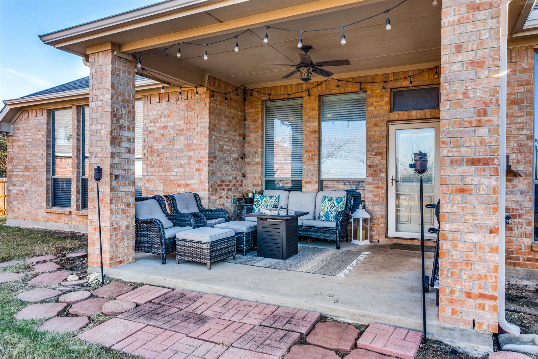 2013 Devinstone Court Fort Worth TX 76177
