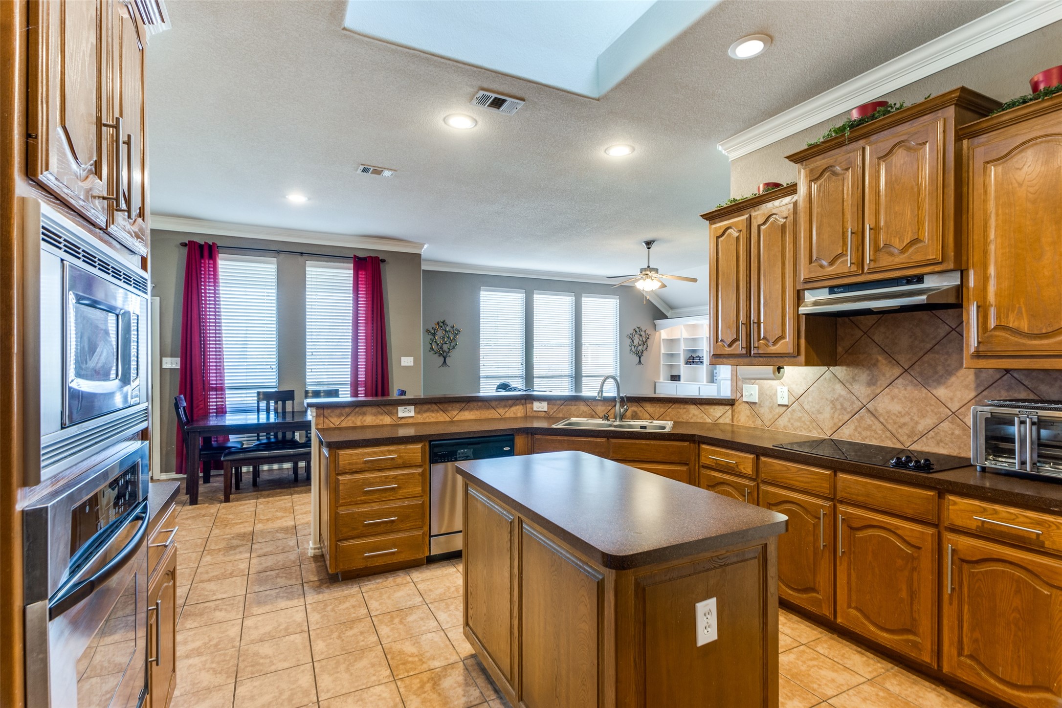 2013 Devinstone Court Fort Worth TX 76177