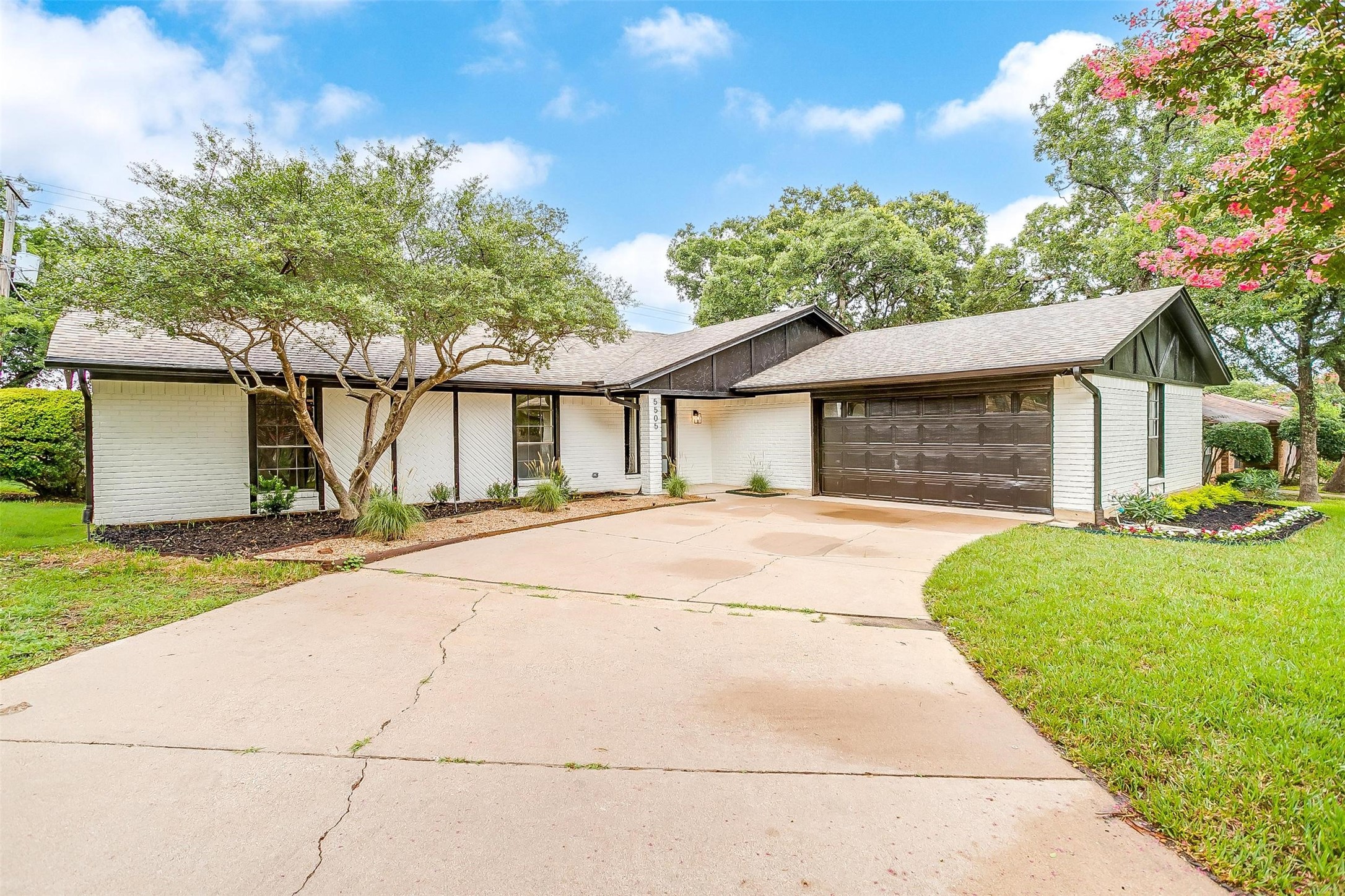 5505 Summit Ridge Trail Arlington TX 76017