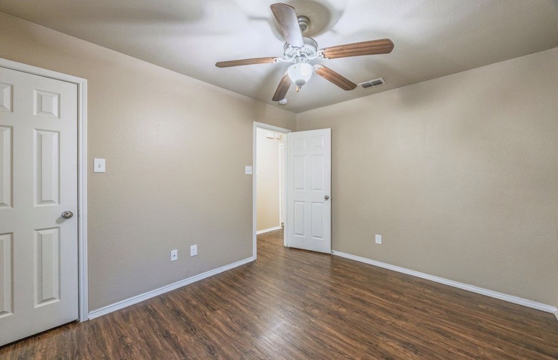 1604 Queens Brook Court Fort Worth TX 76140