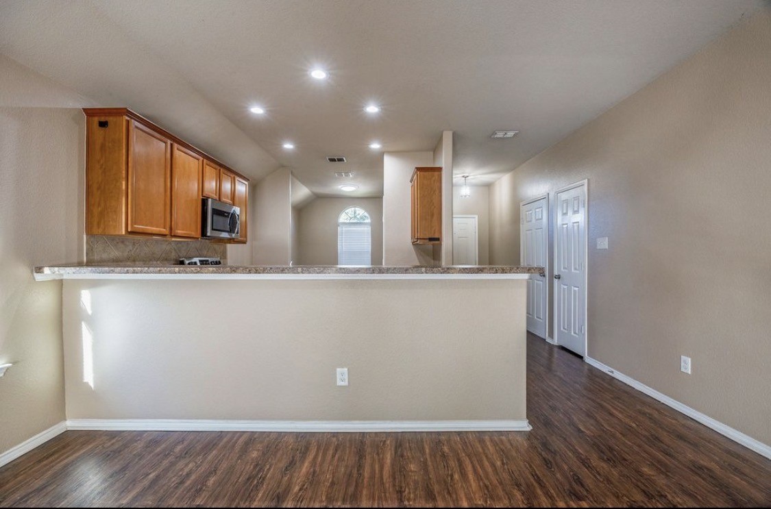 1604 Queens Brook Court Fort Worth TX 76140