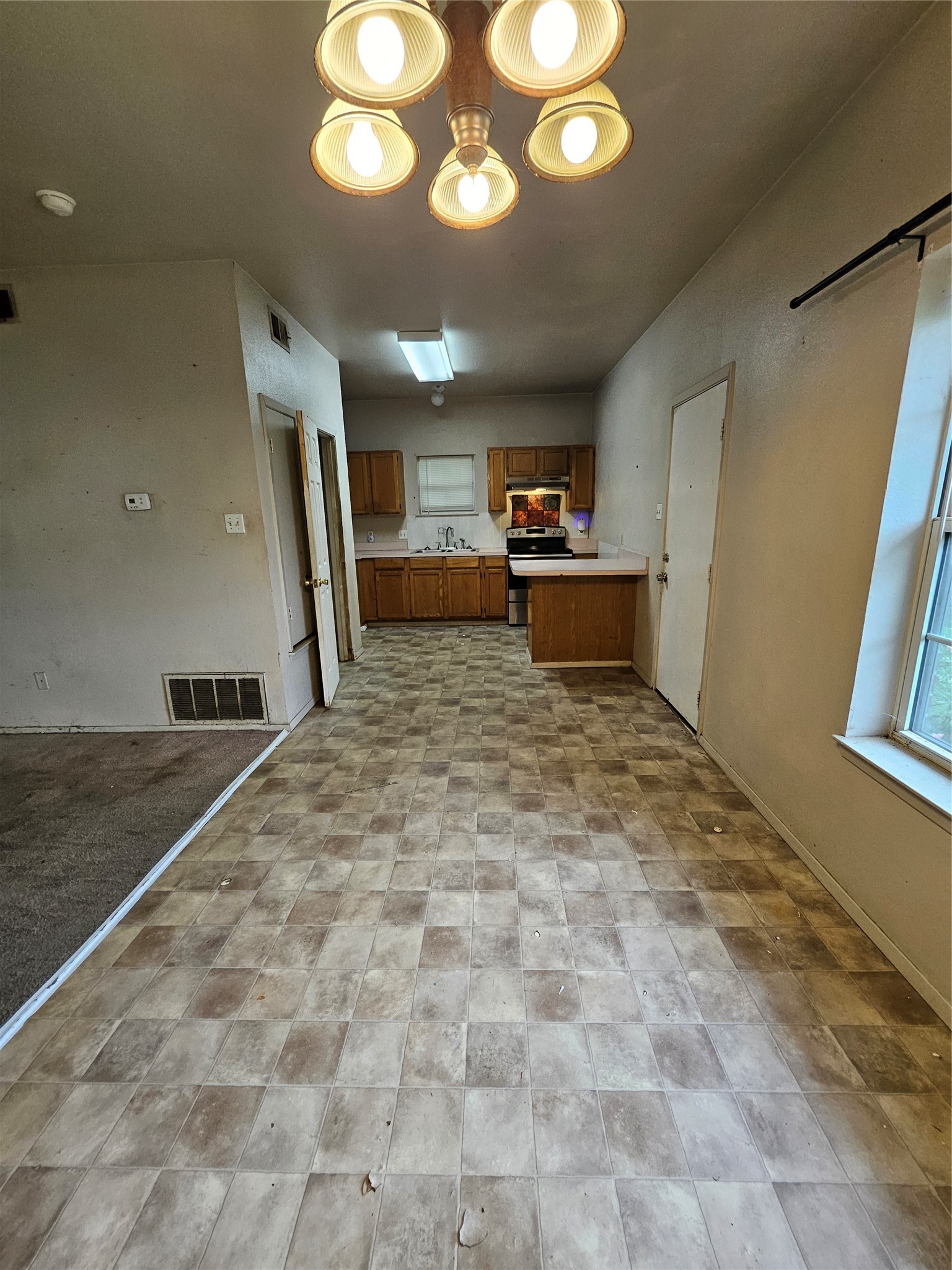 114 Silver Fox Lacy Lakeview TX 76705