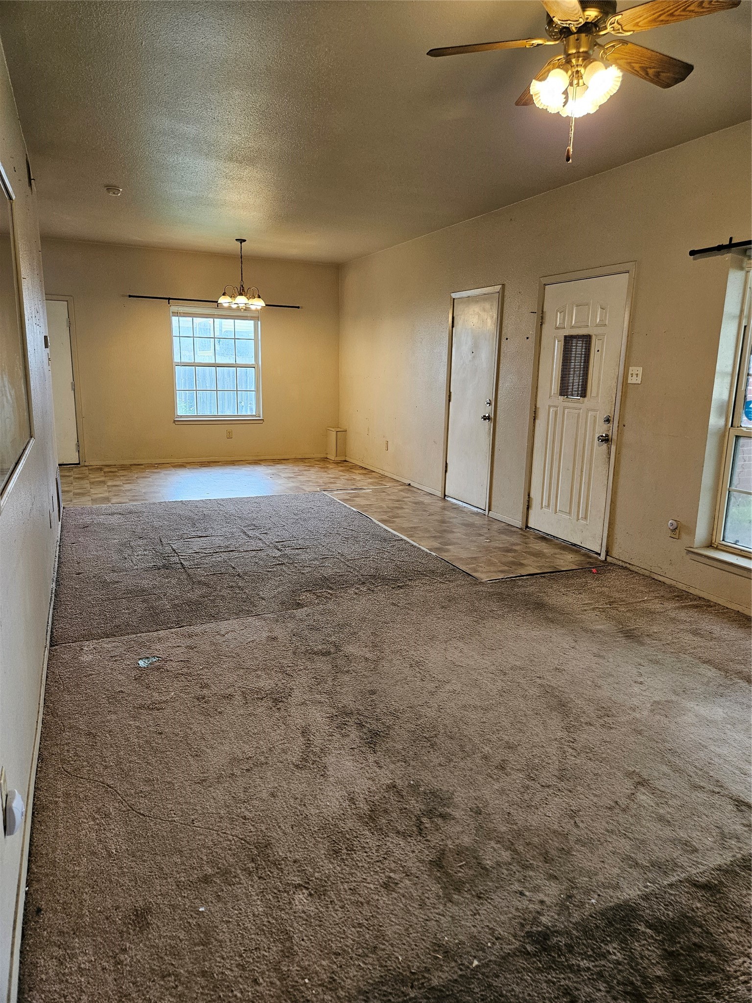 114 Silver Fox Lacy Lakeview TX 76705