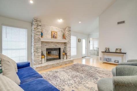 1133 Windy Meadows Drive Burleson TX 76028
