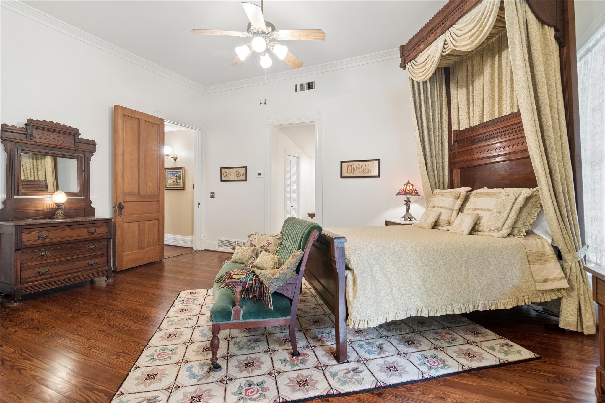 309 E Marvin Avenue Waxahachie TX 75165