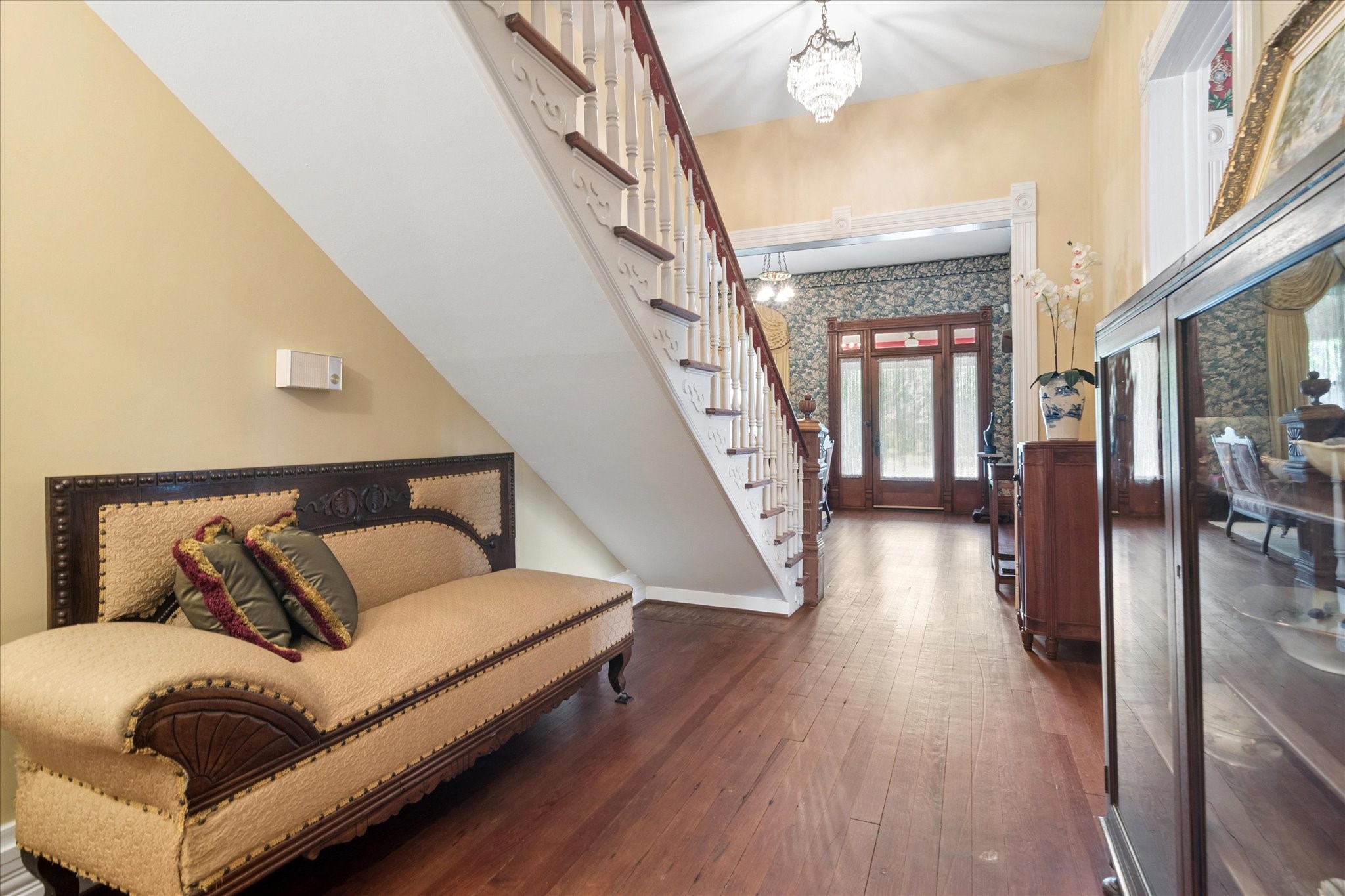 309 E Marvin Avenue Waxahachie TX 75165