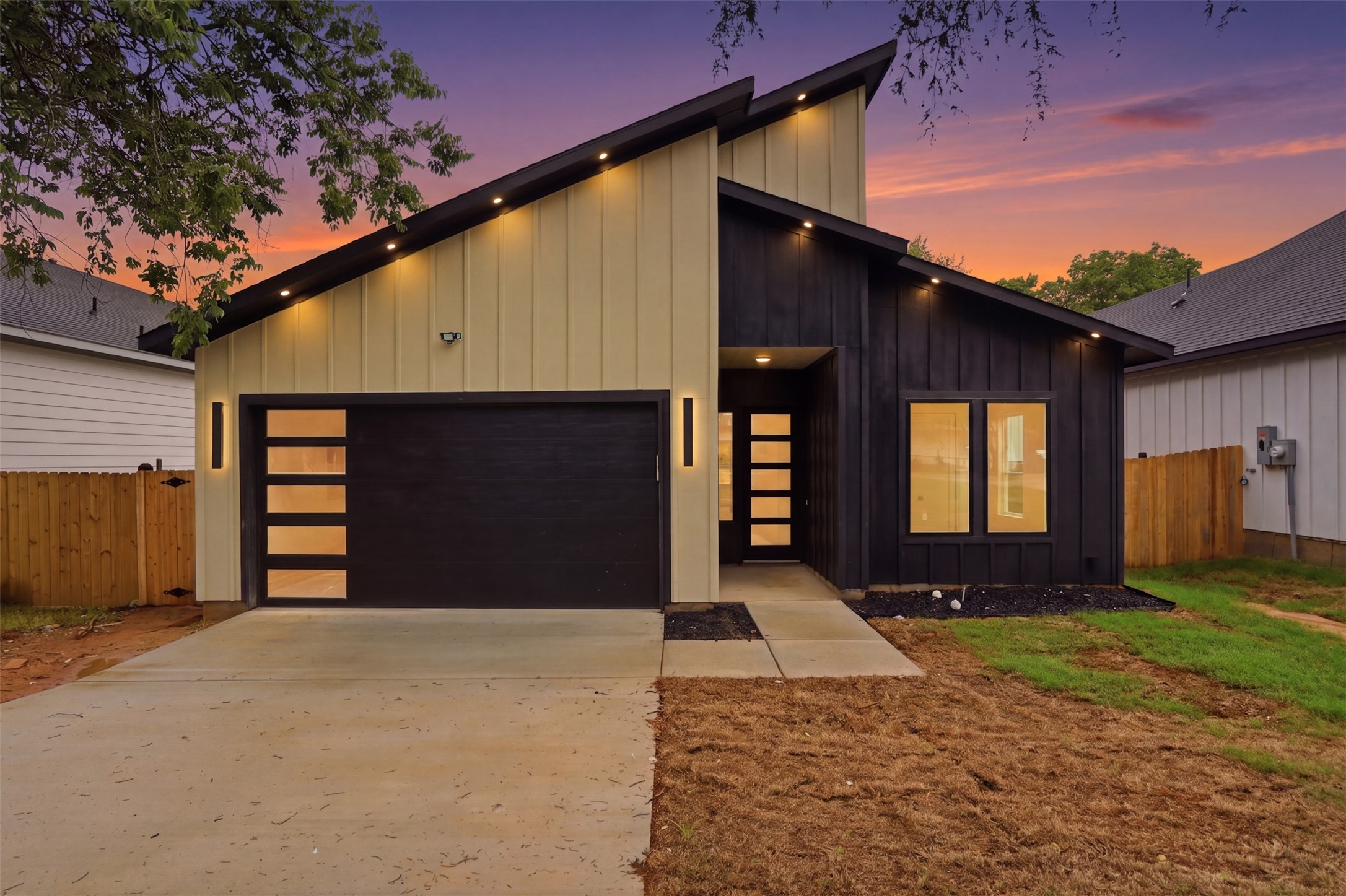 1111 Riverwood Road Dallas TX 75217