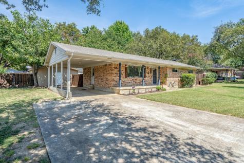 607 Cain Street Lake Dallas TX 75065