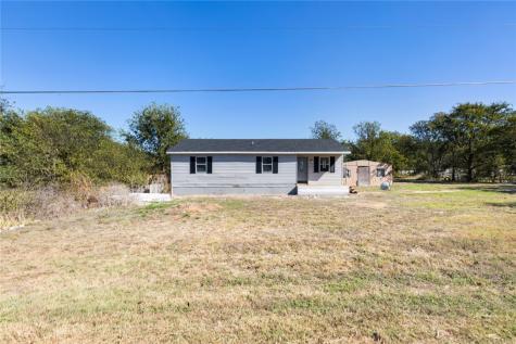 174 Soules Circle Eddy TX 76524