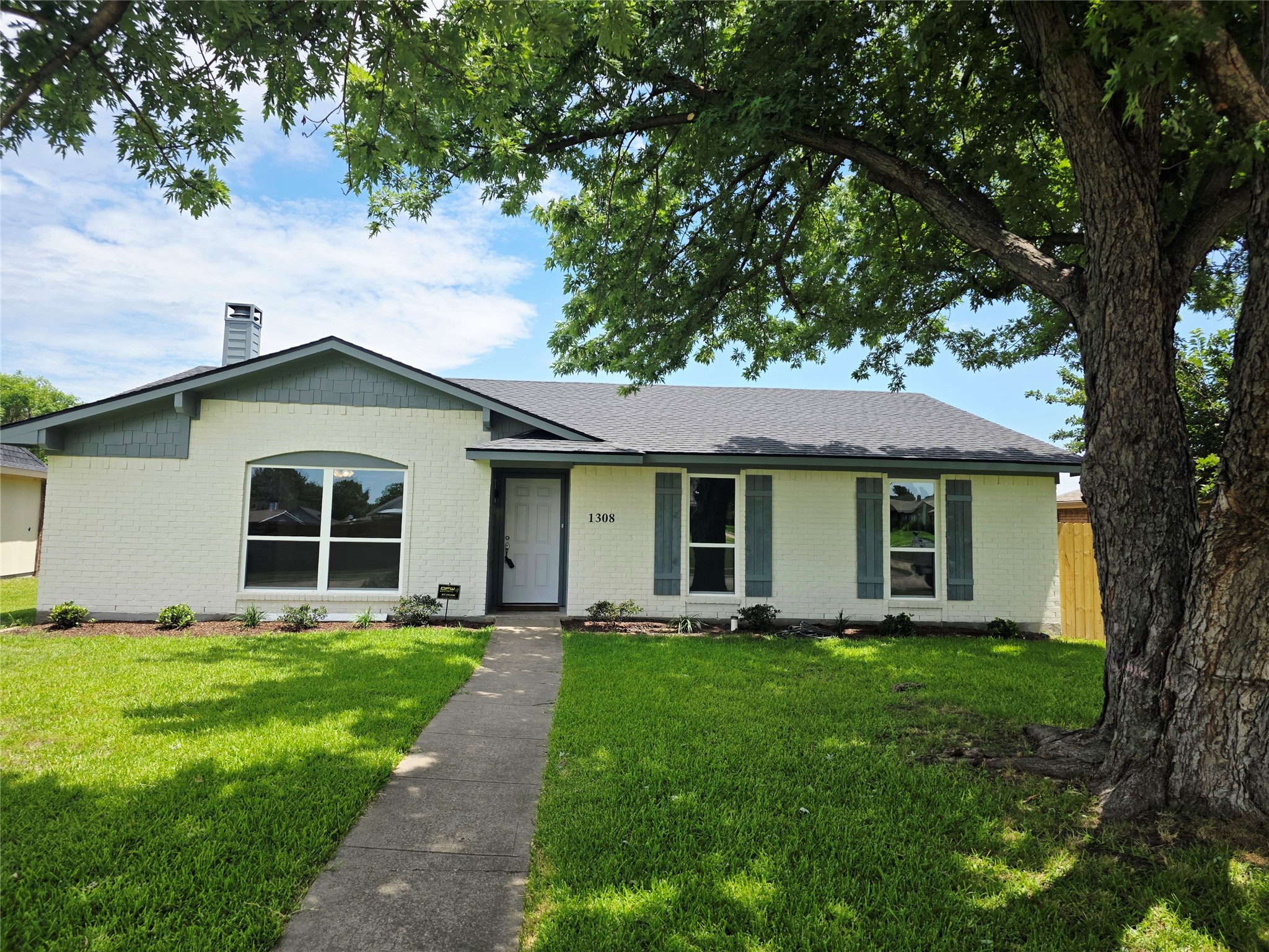 1308 Grinnel Drive Mesquite TX 75150