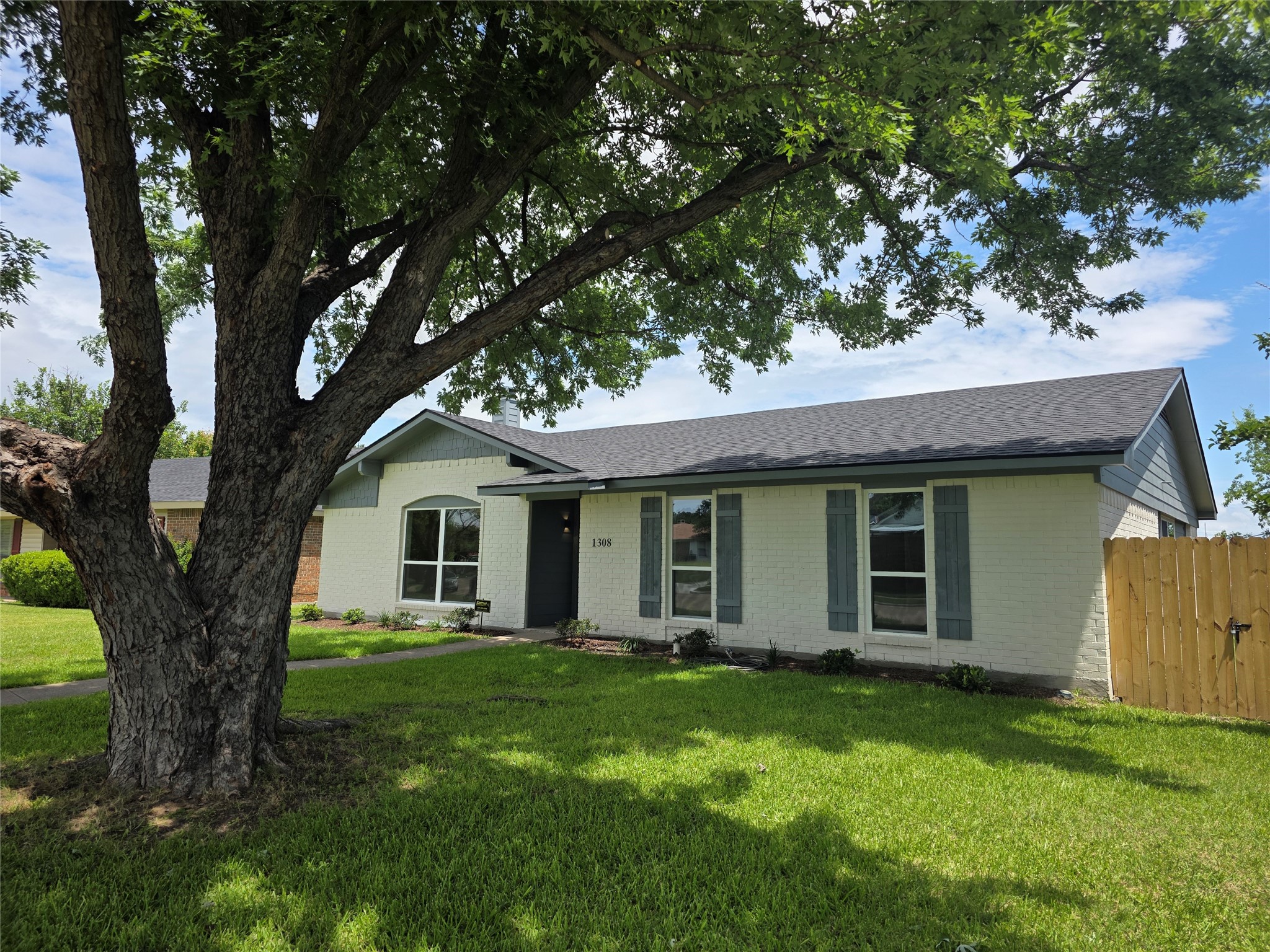 1308 Grinnel Drive Mesquite TX 75150
