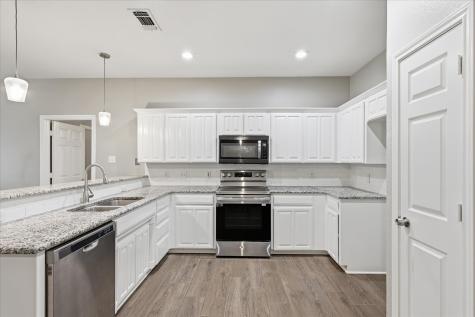 7525 Arbor Park Drive Fort Worth TX 76120