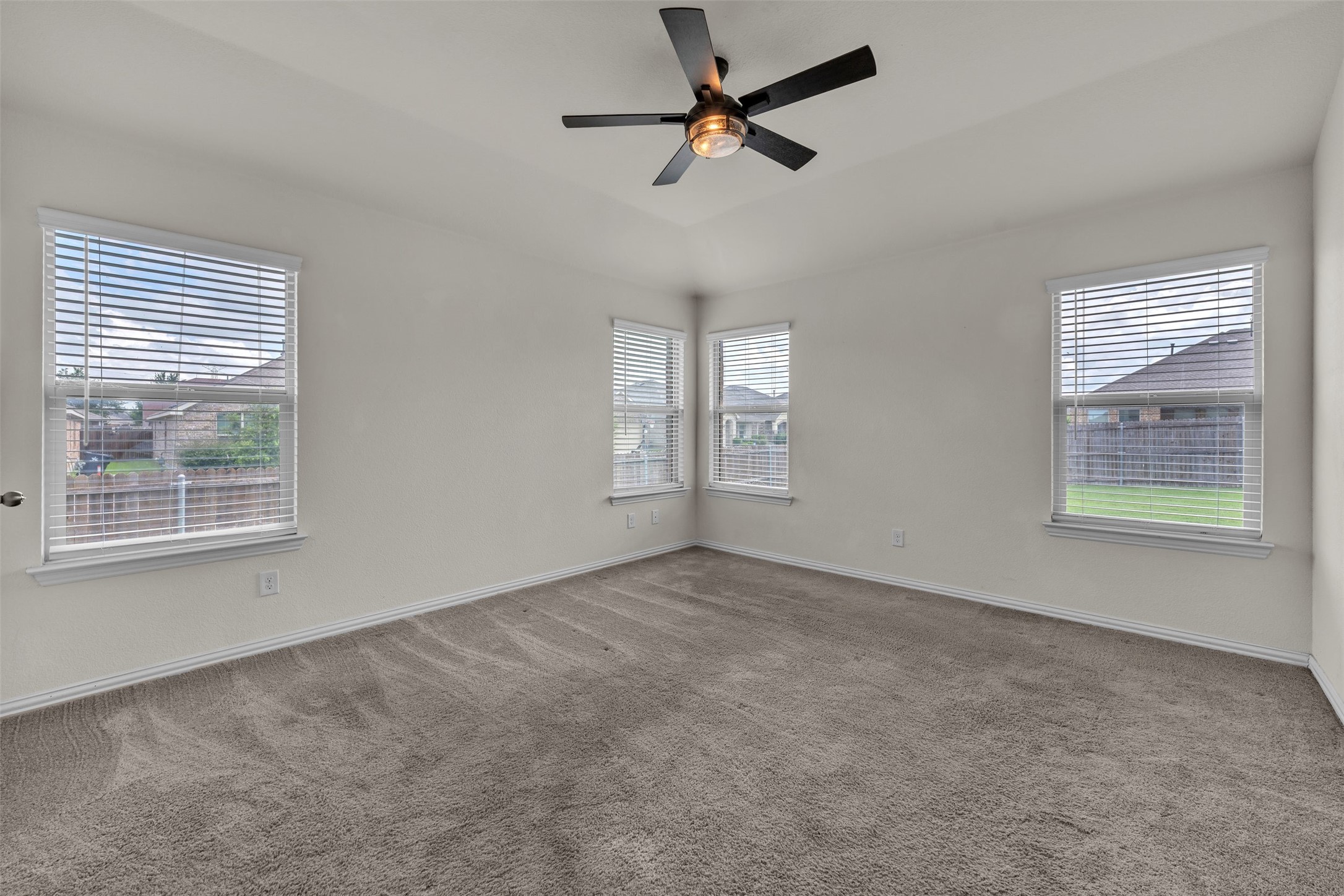 9106 Fall Creek Court Arlington TX 76002
