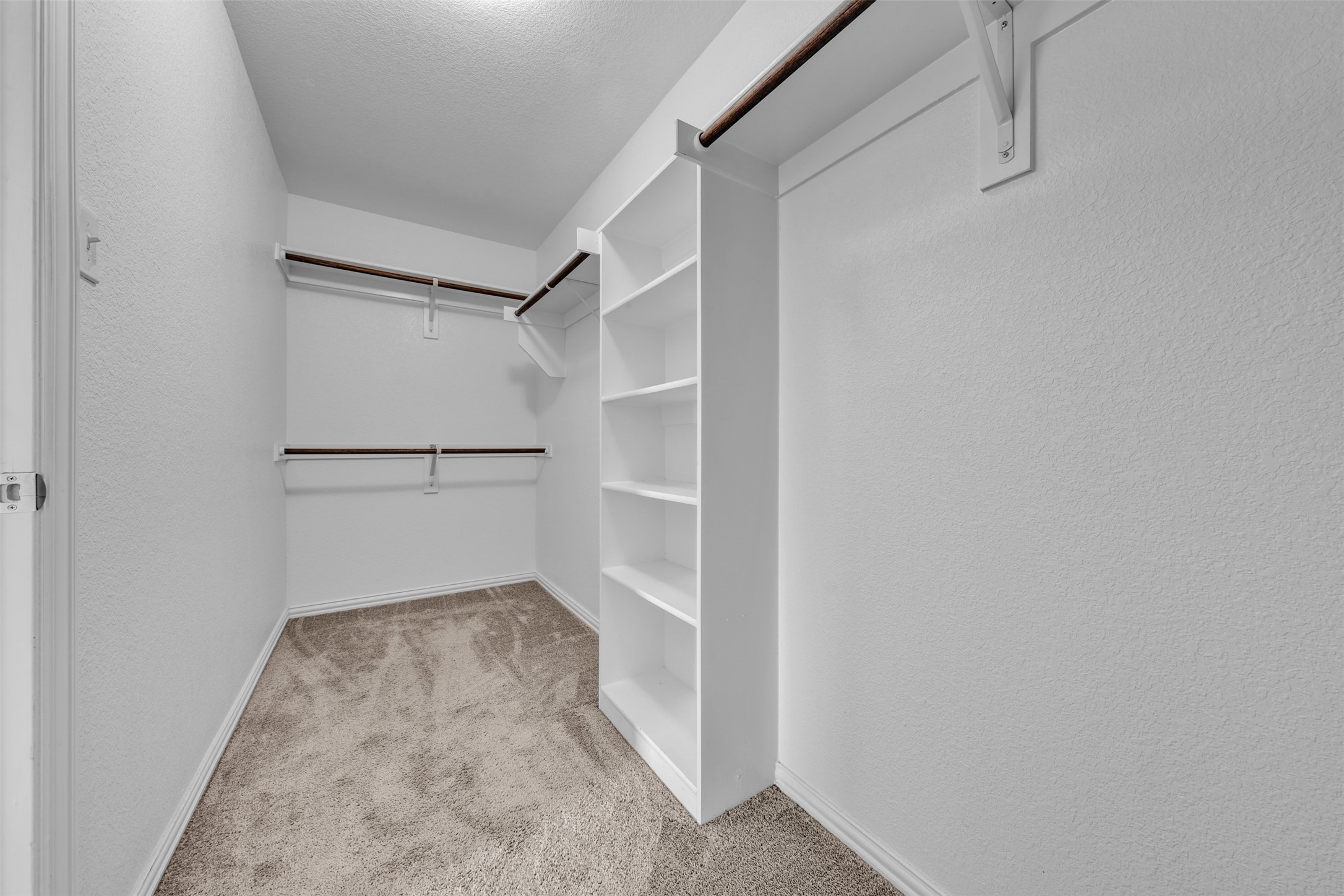 9106 Fall Creek Court Arlington TX 76002