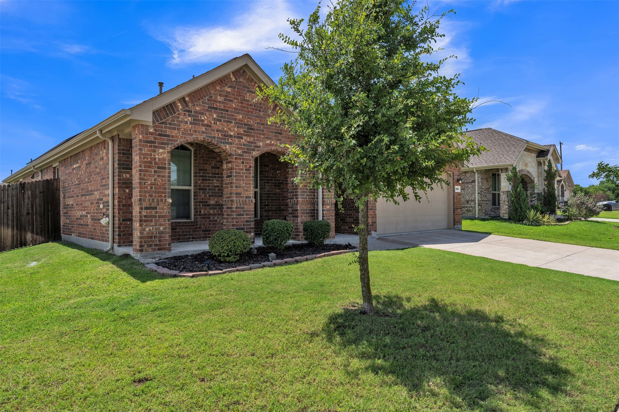 9106 Fall Creek Court Arlington TX 76002