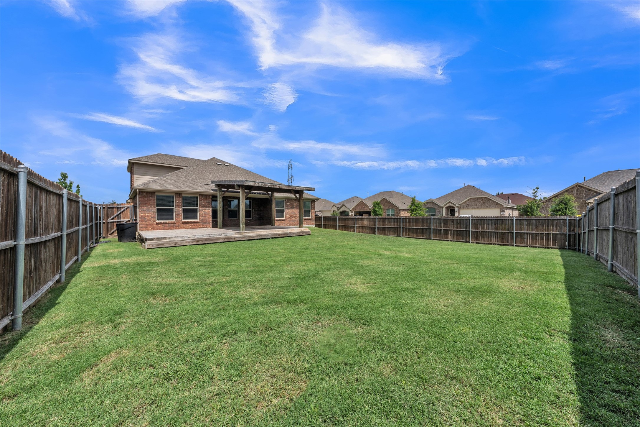 9106 Fall Creek Court Arlington TX 76002