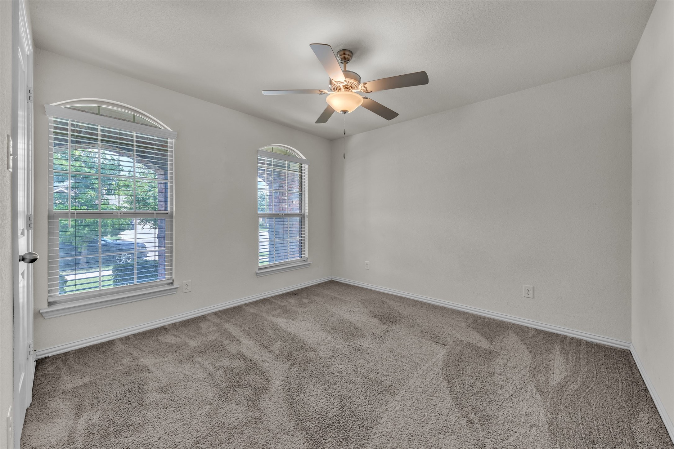 9106 Fall Creek Court Arlington TX 76002