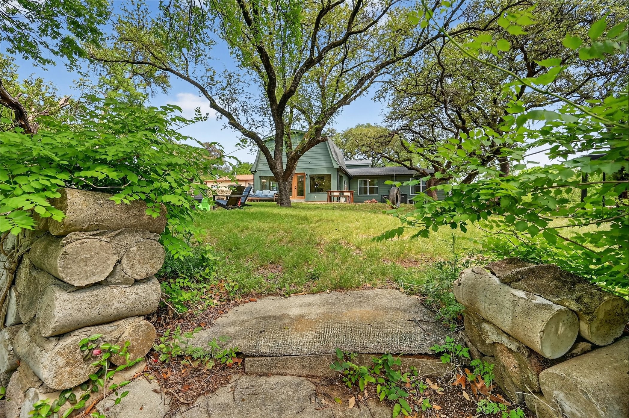 7036 Lotus Trail Lake Worth TX 76135