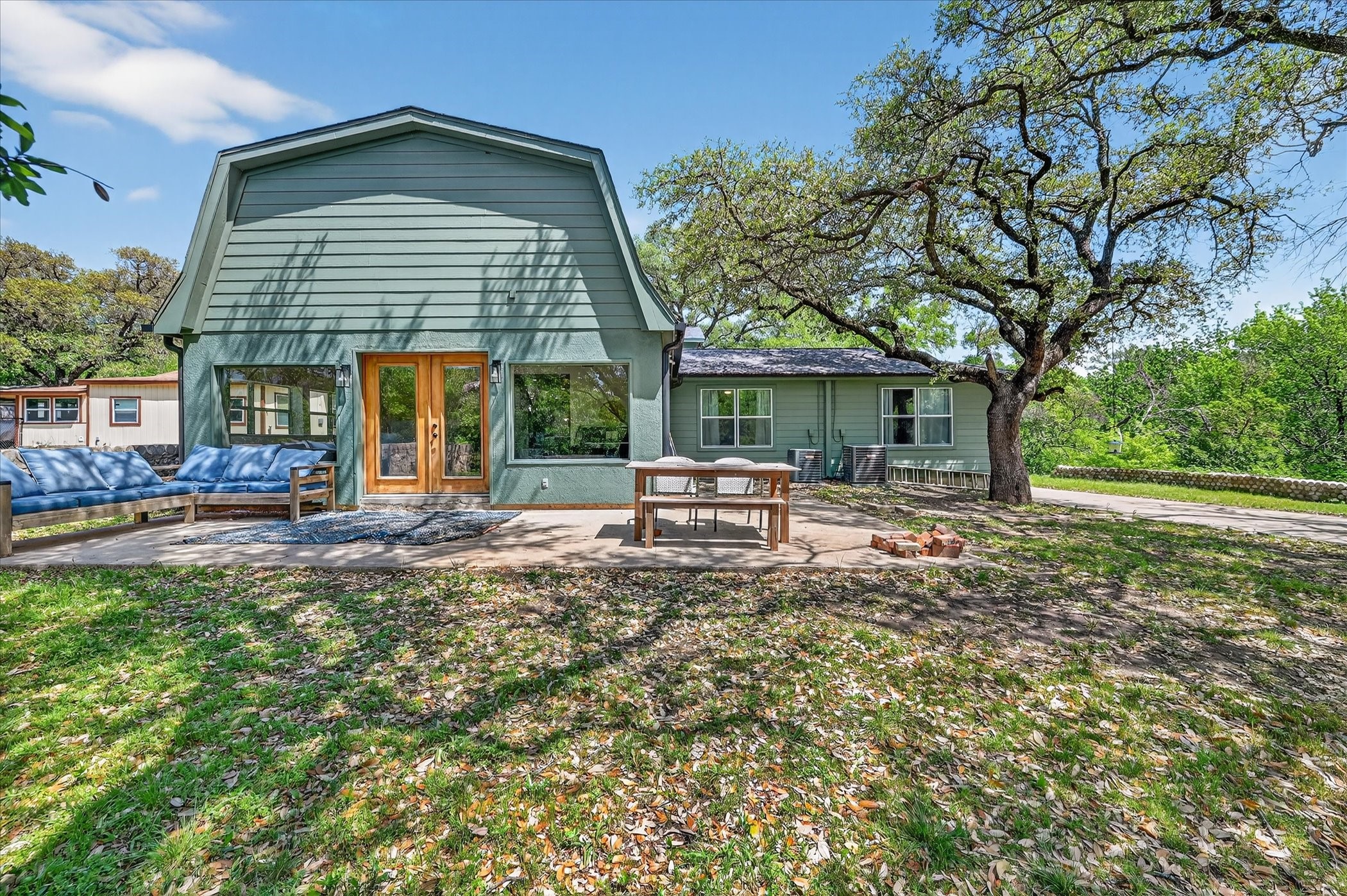 7036 Lotus Trail Lake Worth TX 76135
