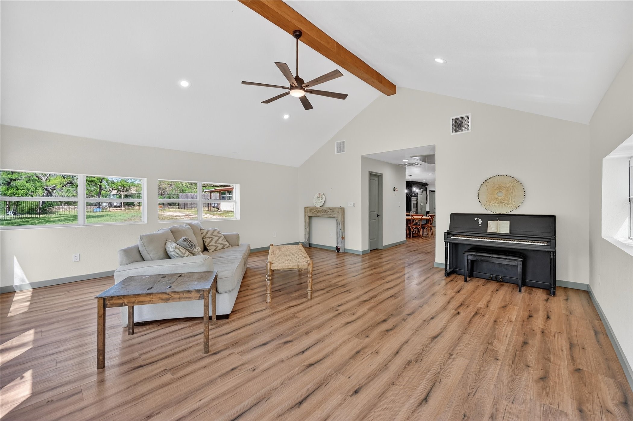 7036 Lotus Trail Lake Worth TX 76135