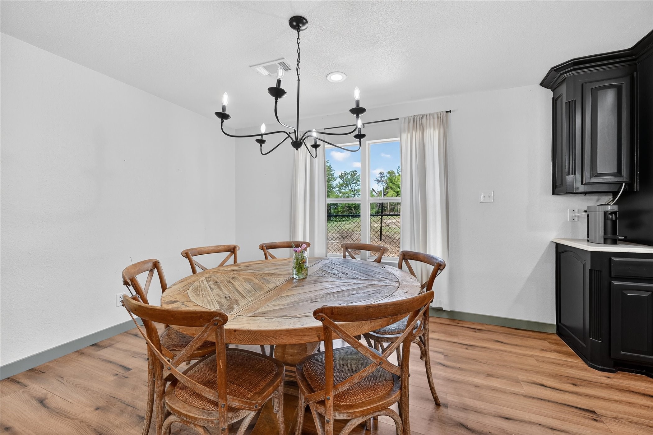 7036 Lotus Trail Lake Worth TX 76135