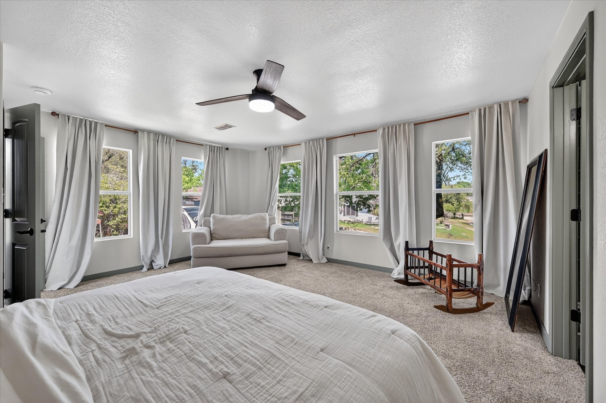 7036 Lotus Trail Lake Worth TX 76135