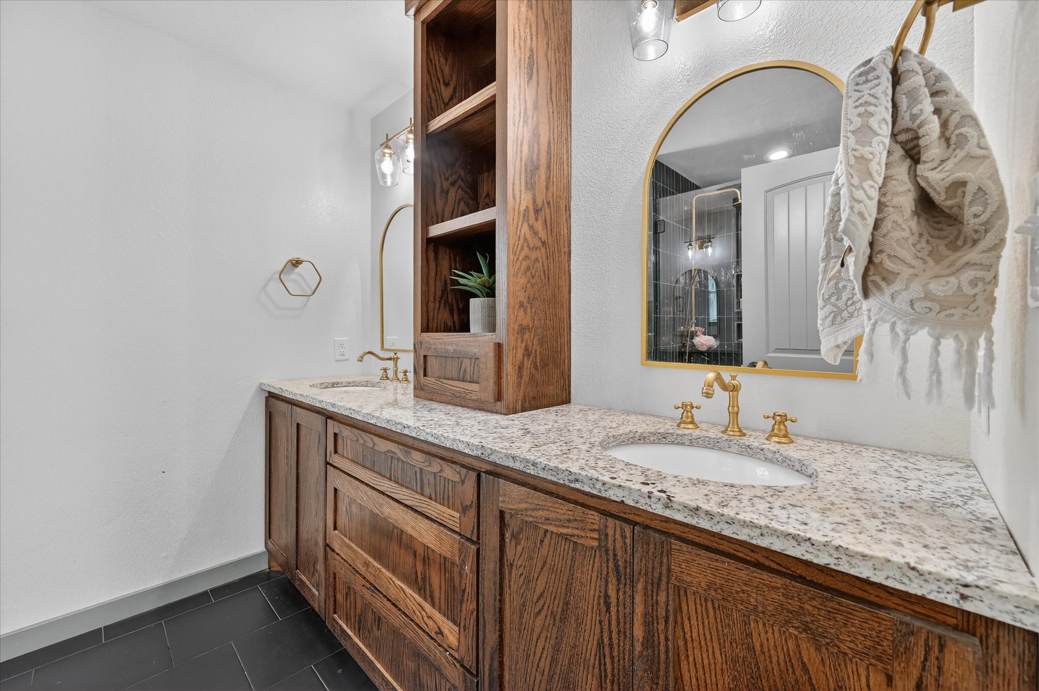 7036 Lotus Trail Lake Worth TX 76135