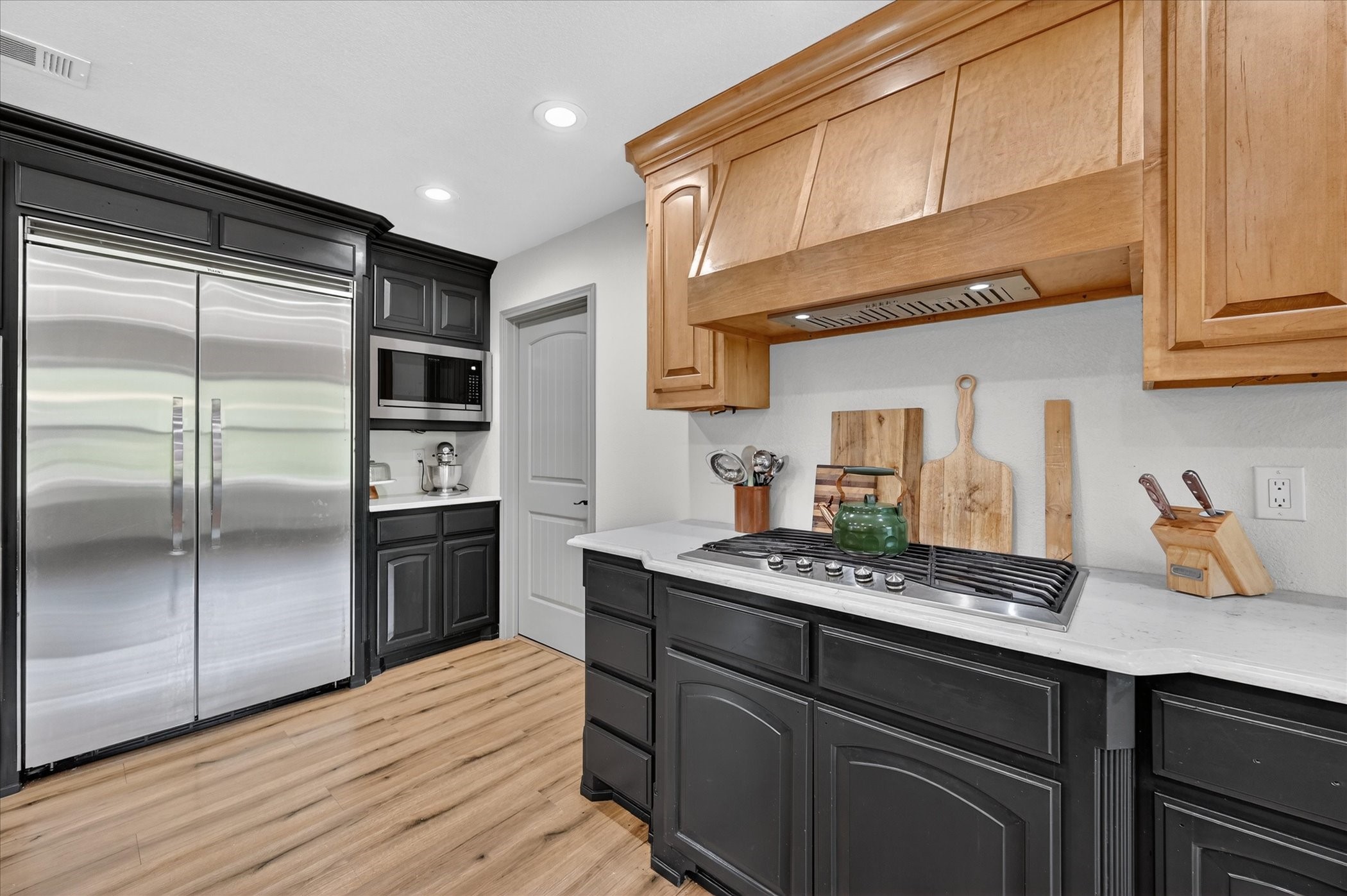 7036 Lotus Trail Lake Worth TX 76135