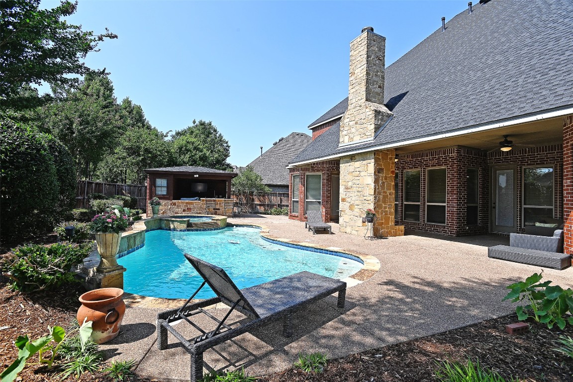 500 Lismore Drive Mansfield TX 76063